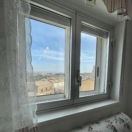 Il Piccolo Attico 4* Caltagirone