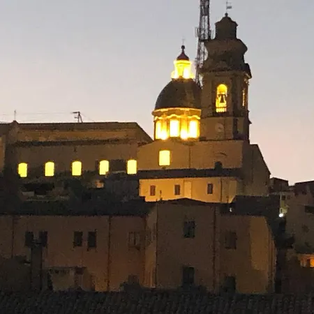 Bed & Breakfast Il Piccolo Attico Caltagirone