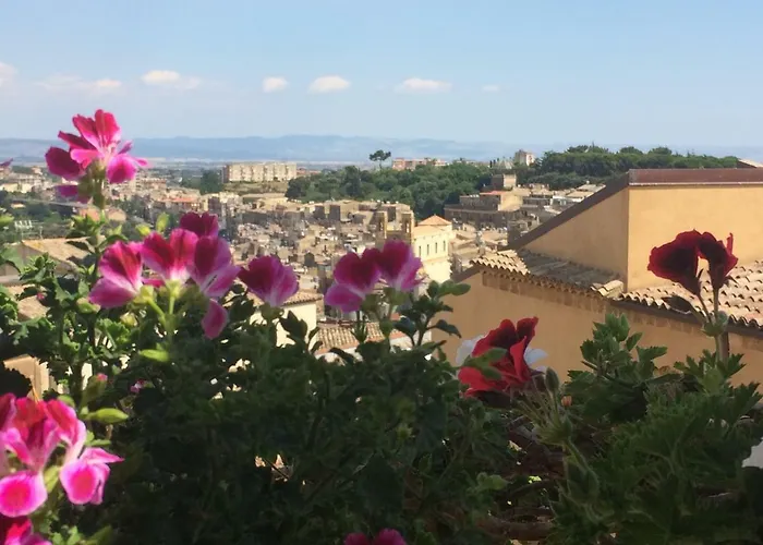 Oda ve Kahvaltı Il Piccolo Attico Caltagirone