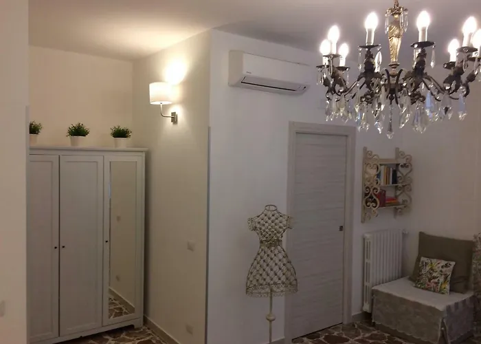 Il Piccolo Attico Oda ve Kahvaltı